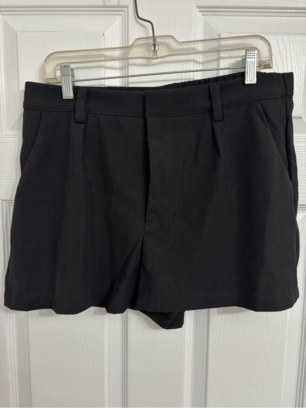 SHEIN Black High-Waisted Tailored Shorts – Women's Size XL